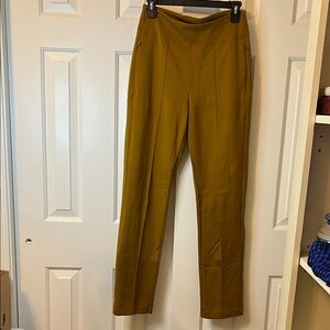 Athleta Eastbound Straight Pant Mustard Yellow Pleated With Zip Pockets‎ Size 4